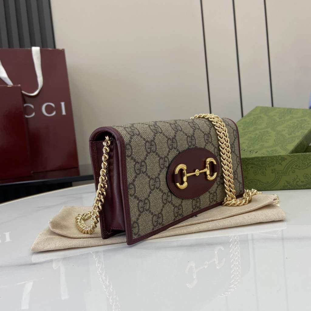 Gucci Horsebit 1955 wallet on chain, 621892 in GG wine red Supreme