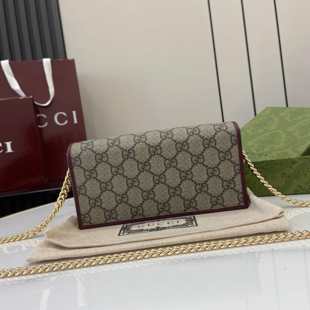 Gucci Horsebit 1955 wallet on chain, 621892 in GG wine red Supreme