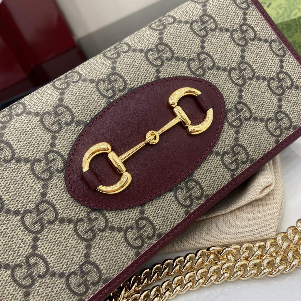 Gucci Horsebit 1955 wallet on chain, 621892 in GG wine red Supreme
