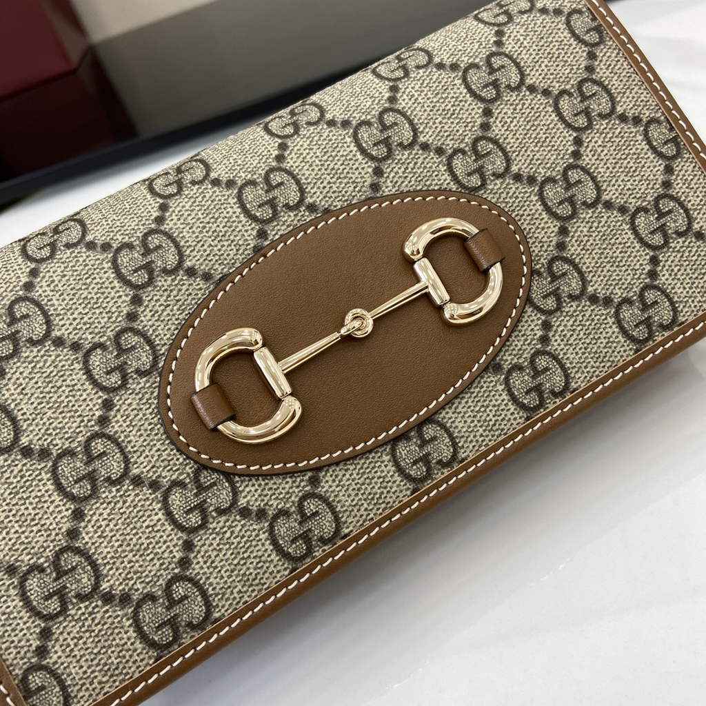 Gucci Horsebit 1955 wallet on chain, 621892 in tan leather
