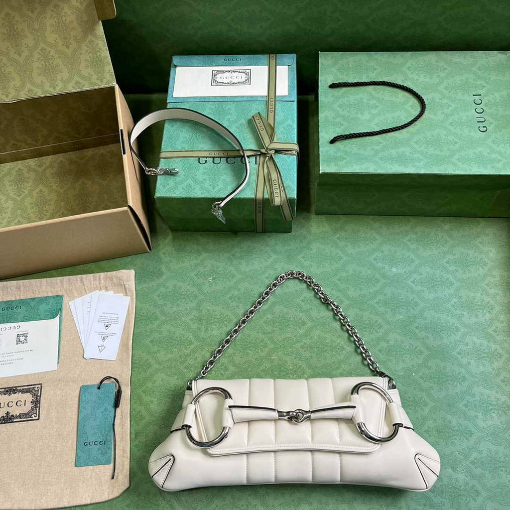 Gucci Horsebit Chain medium shoulder bag ‎764255 in White leather