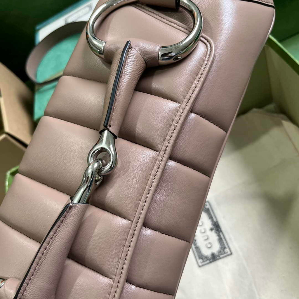 Gucci Horsebit Chain medium shoulder bag ‎764255 in light pink leather