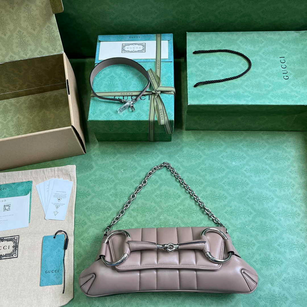 Gucci Horsebit Chain medium shoulder bag ‎764255 in light pink leather
