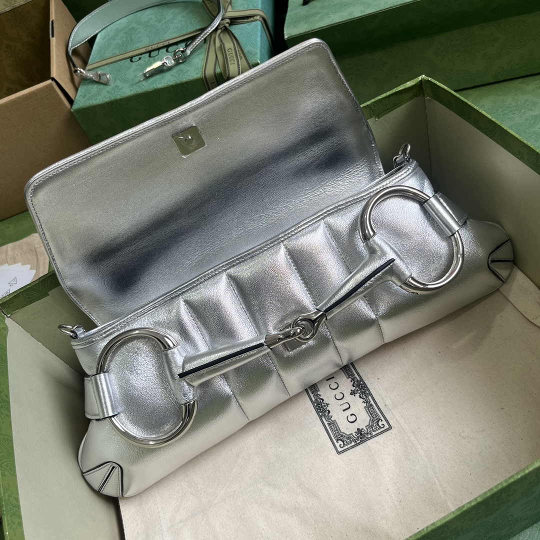Gucci Horsebit Chain medium shoulder bag ‎764255 in Silver leather