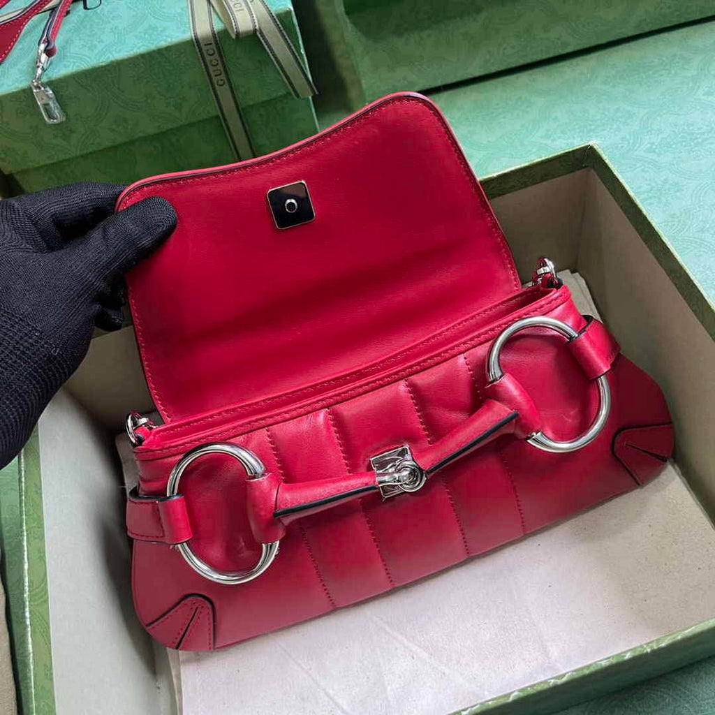 Gucci Horsebit Chain small shoulder bag ‎764339 in Red leather