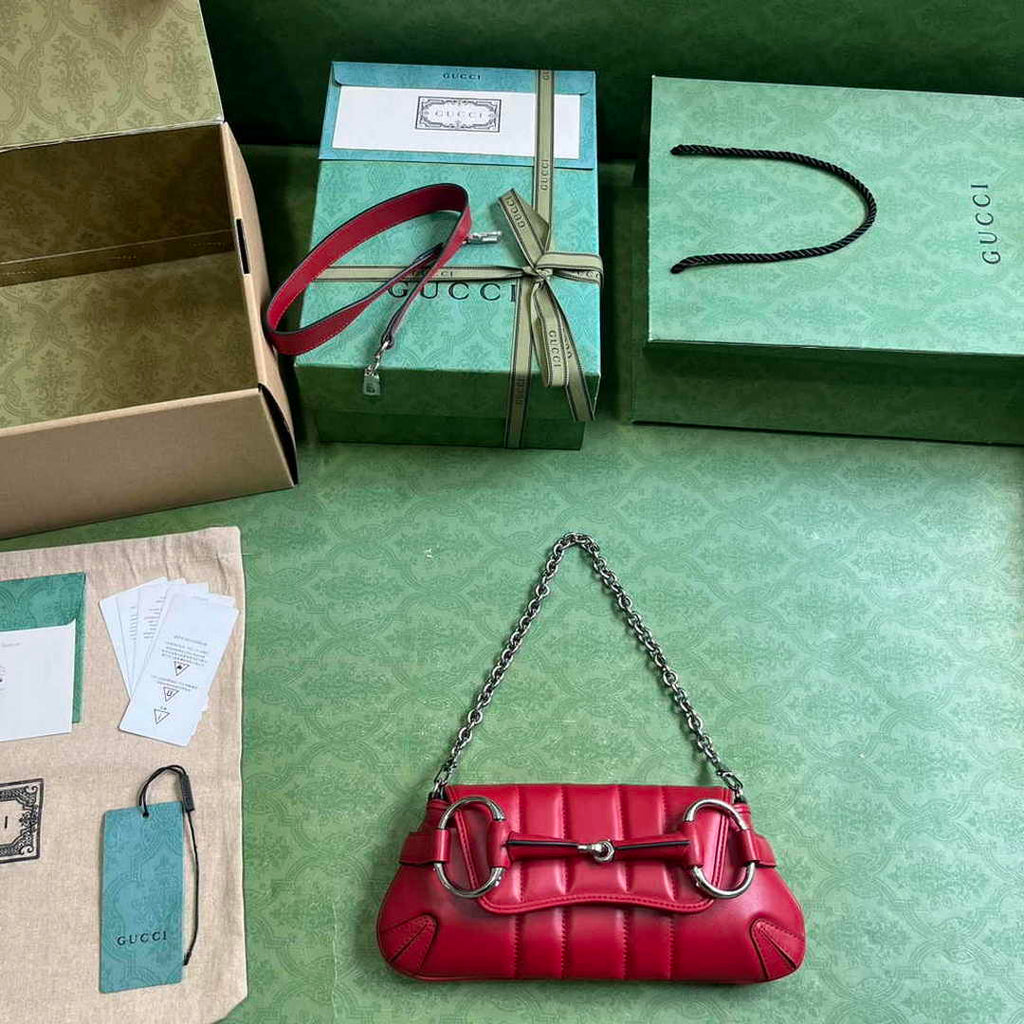 Gucci Horsebit Chain small shoulder bag ‎764339 in Red leather