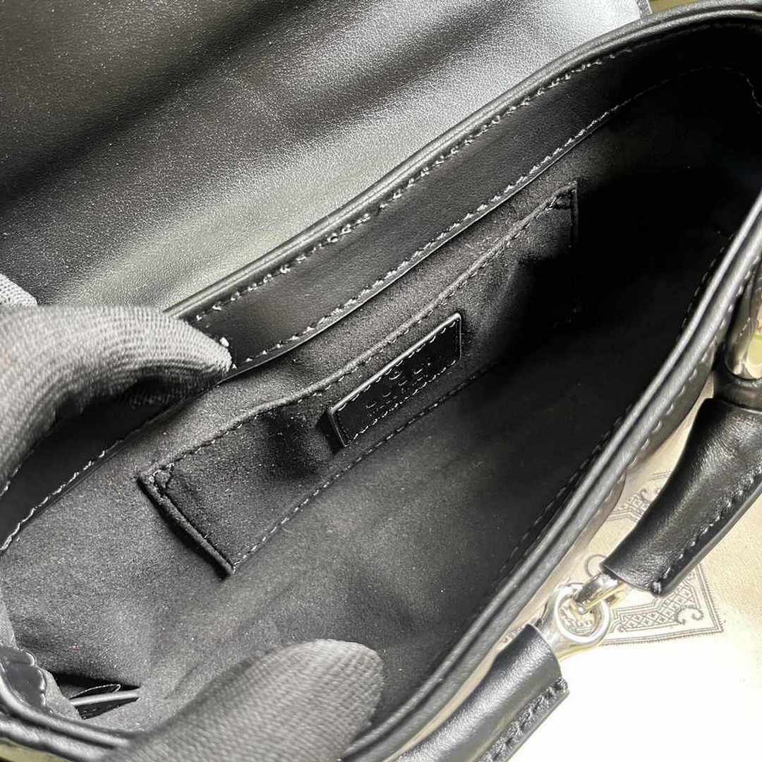 Gucci Horsebit Chain small shoulder bag ‎764339 in black leather