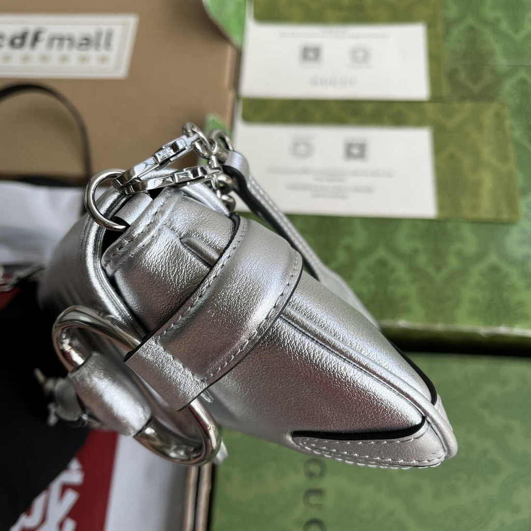 Gucci Horsebit Chain small shoulder bag ‎764339 in Silver leather