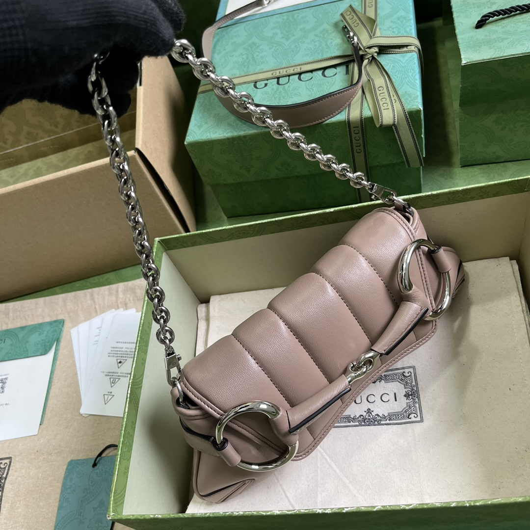 Gucci Horsebit Chain small shoulder bag ‎764339 in Light Pink leather