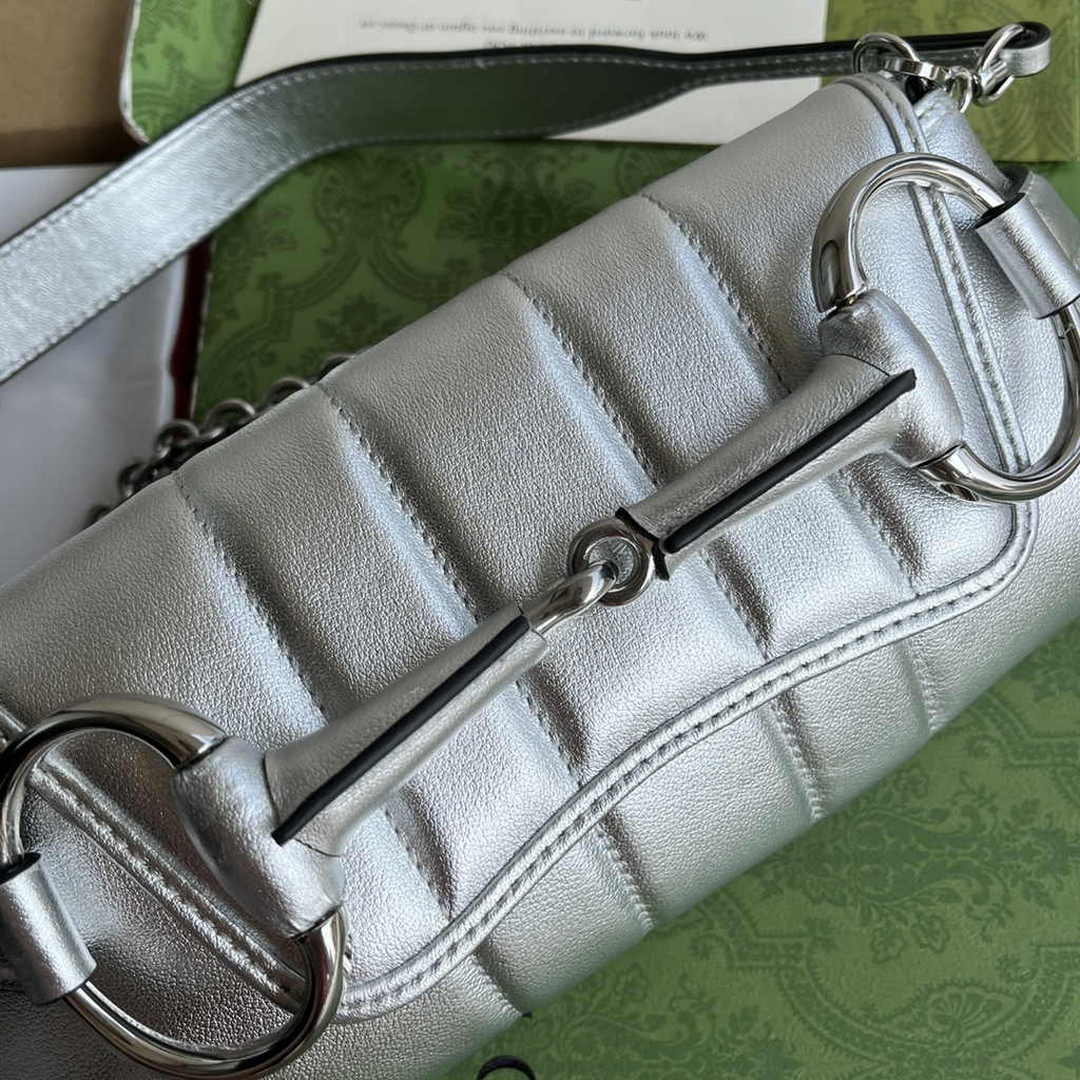 Gucci Horsebit Chain small shoulder bag ‎764339 in Silver leather