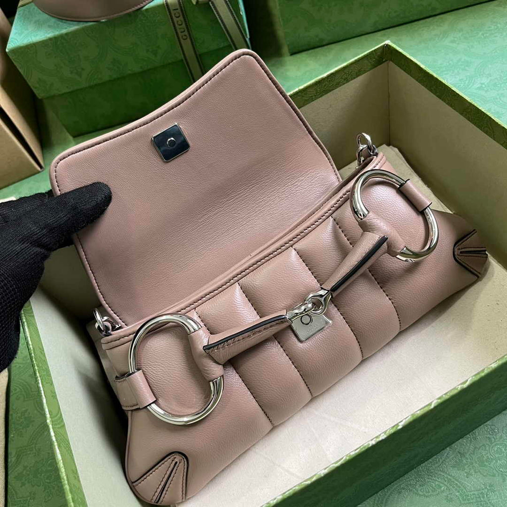 Gucci Horsebit Chain small shoulder bag ‎764339 in Light Pink leather