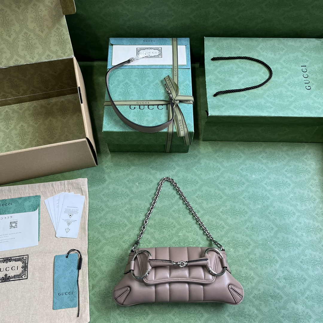 Gucci Horsebit Chain small shoulder bag ‎764339 in Light Pink leather