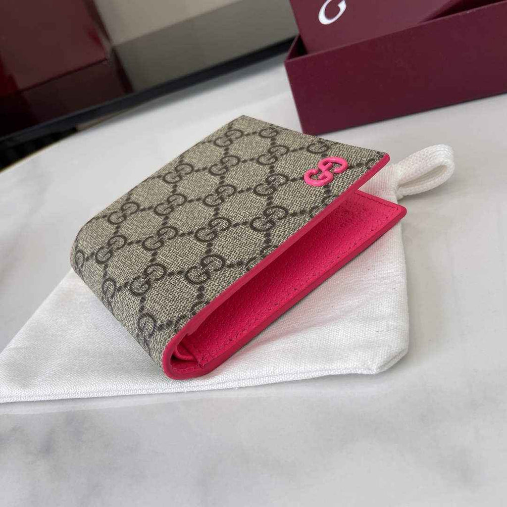 Gucci Plum interior GG bi-fold wallet 768243