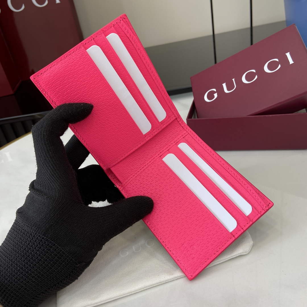 Gucci Plum interior GG bi-fold wallet 768243