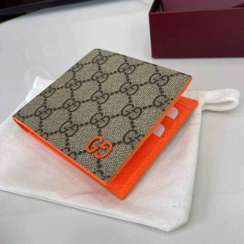 Gucci Orange interior GG bi-fold wallet 768243