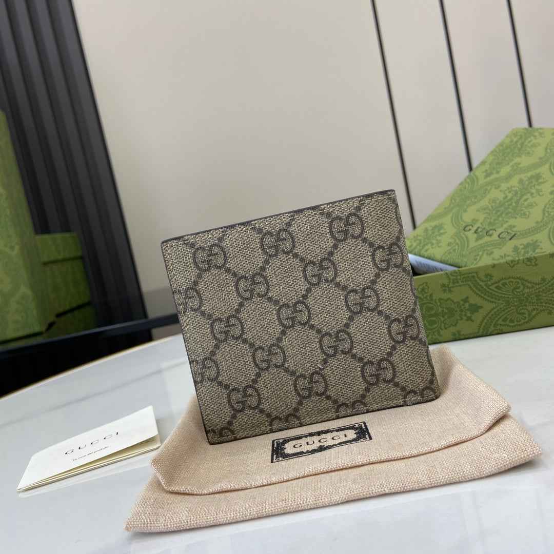 Gucci Brown interior GG bi-fold wallet 768243