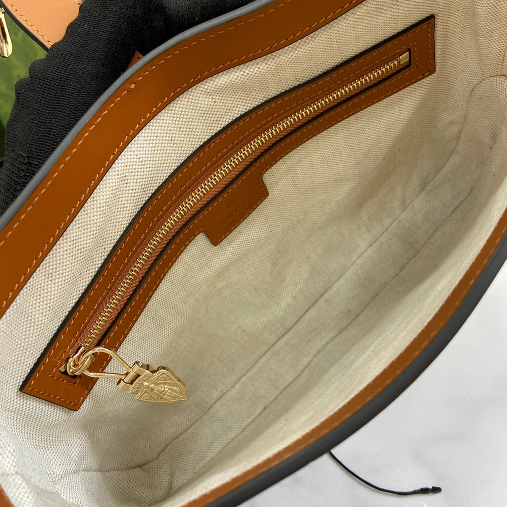 Gucci Jackie small shoulder bag in tan leather 782849