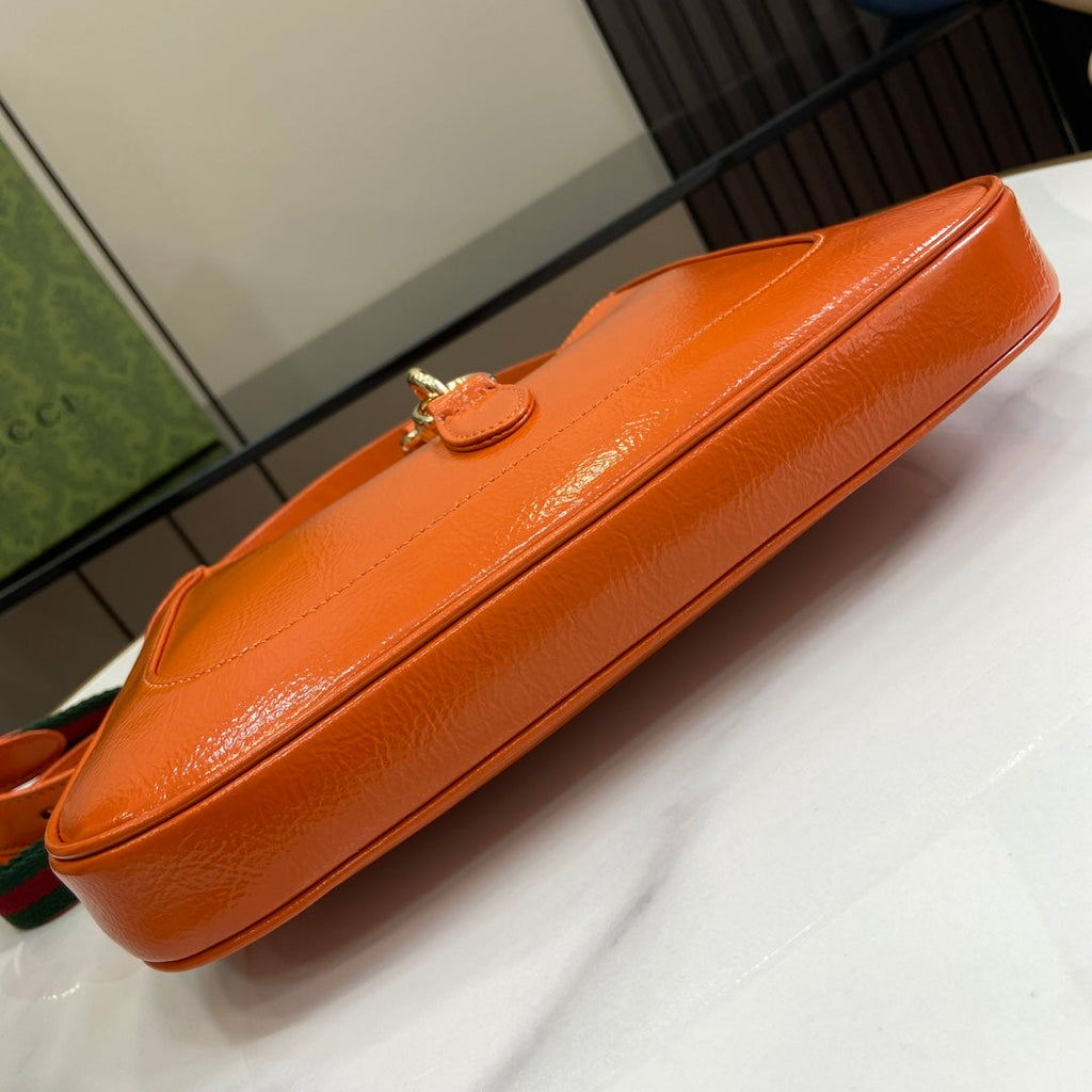 Gucci Jackie small shoulder bag in orange patent leather 782849
