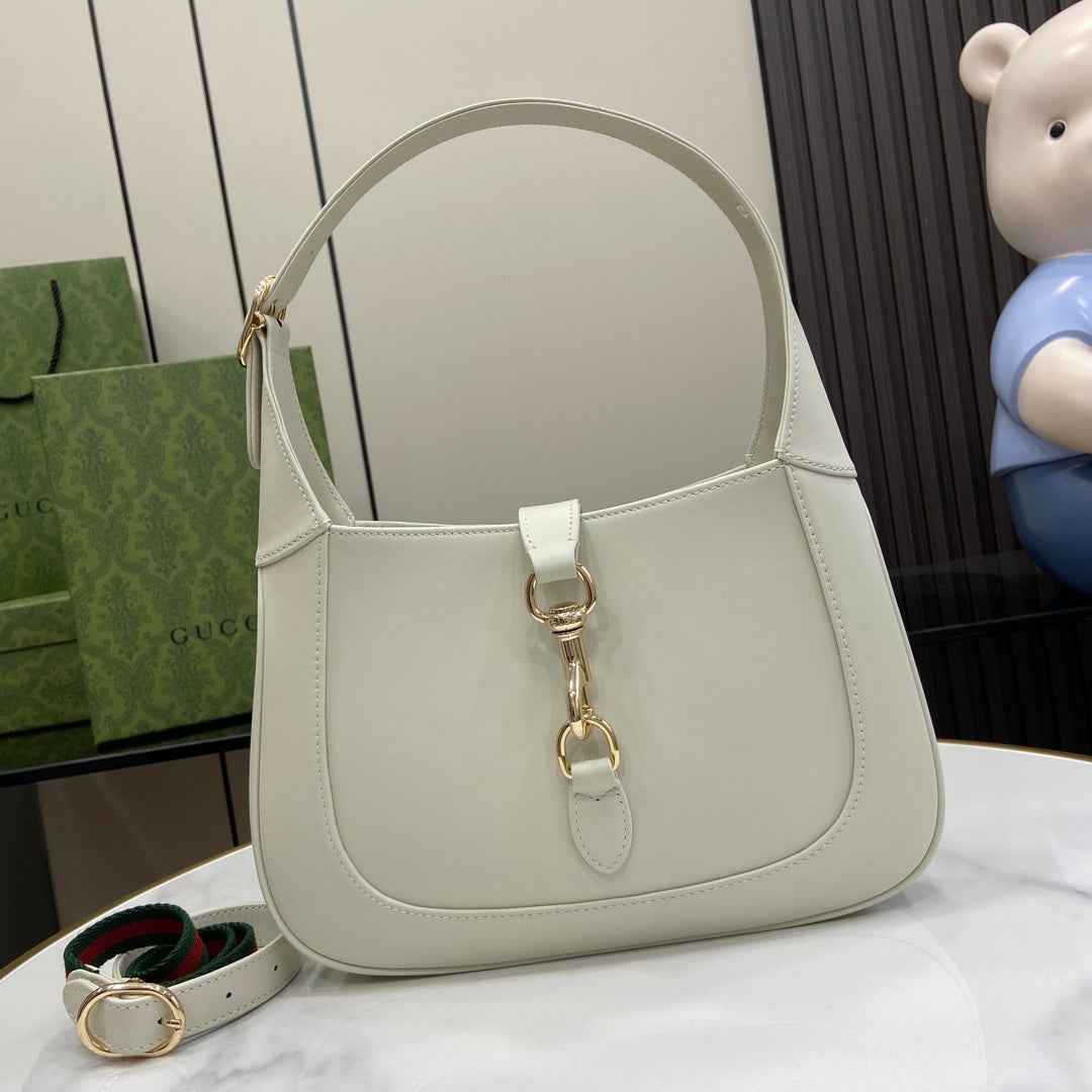 Gucci Jackie small shoulder bag in beige leather 782849