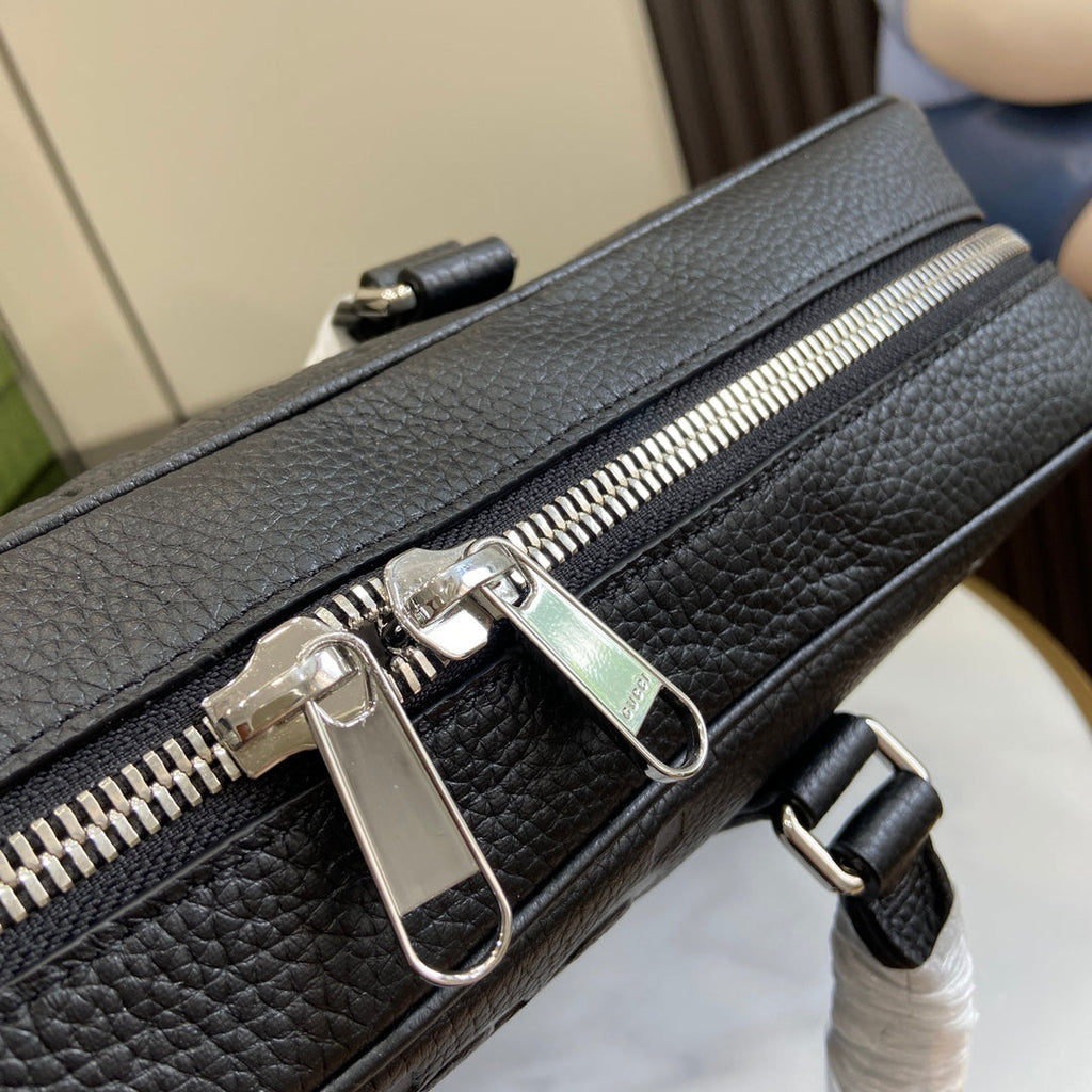 Gucci Jumbo GG briefcase 792264 in black GG canvas