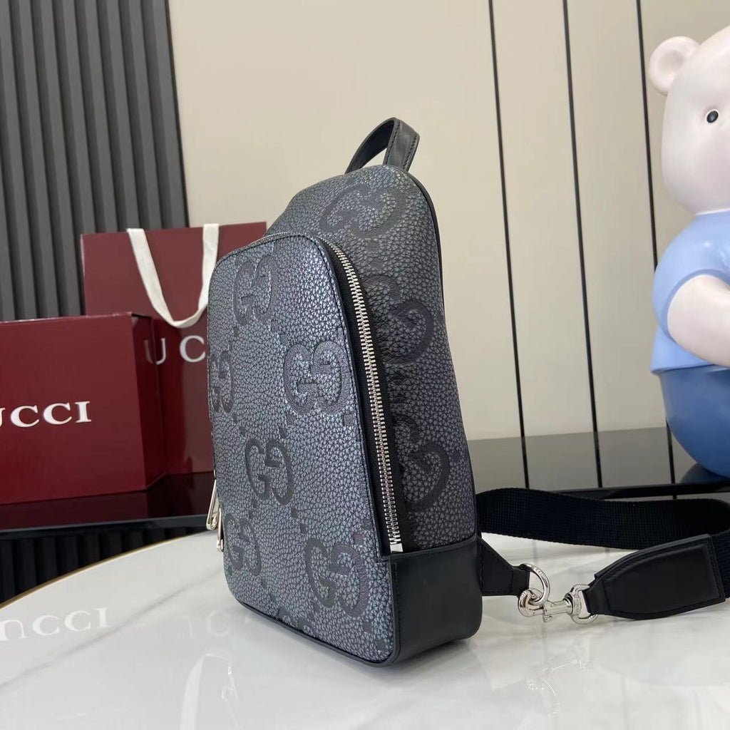 Gucci Jumbo GG crossbody bag ‎766937 in gray leather