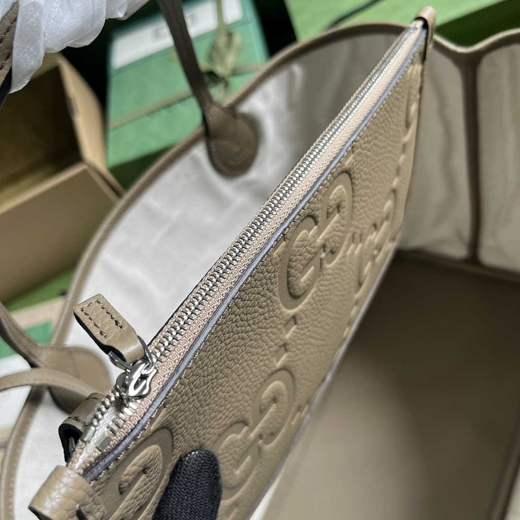 Gucci Jumbo GG large tote bag in taupe leather 726755