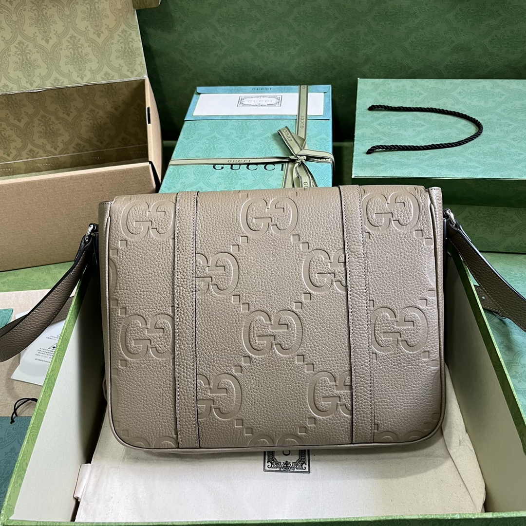 Gucci Jumbo GG medium messenger bag 760234 in beige leather