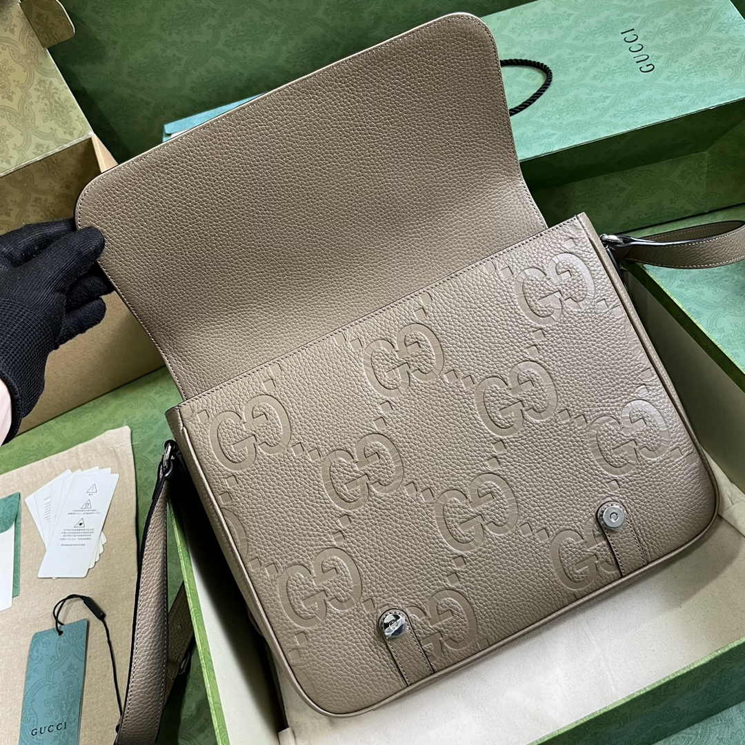 Gucci Jumbo GG medium messenger bag 760234 in beige leather