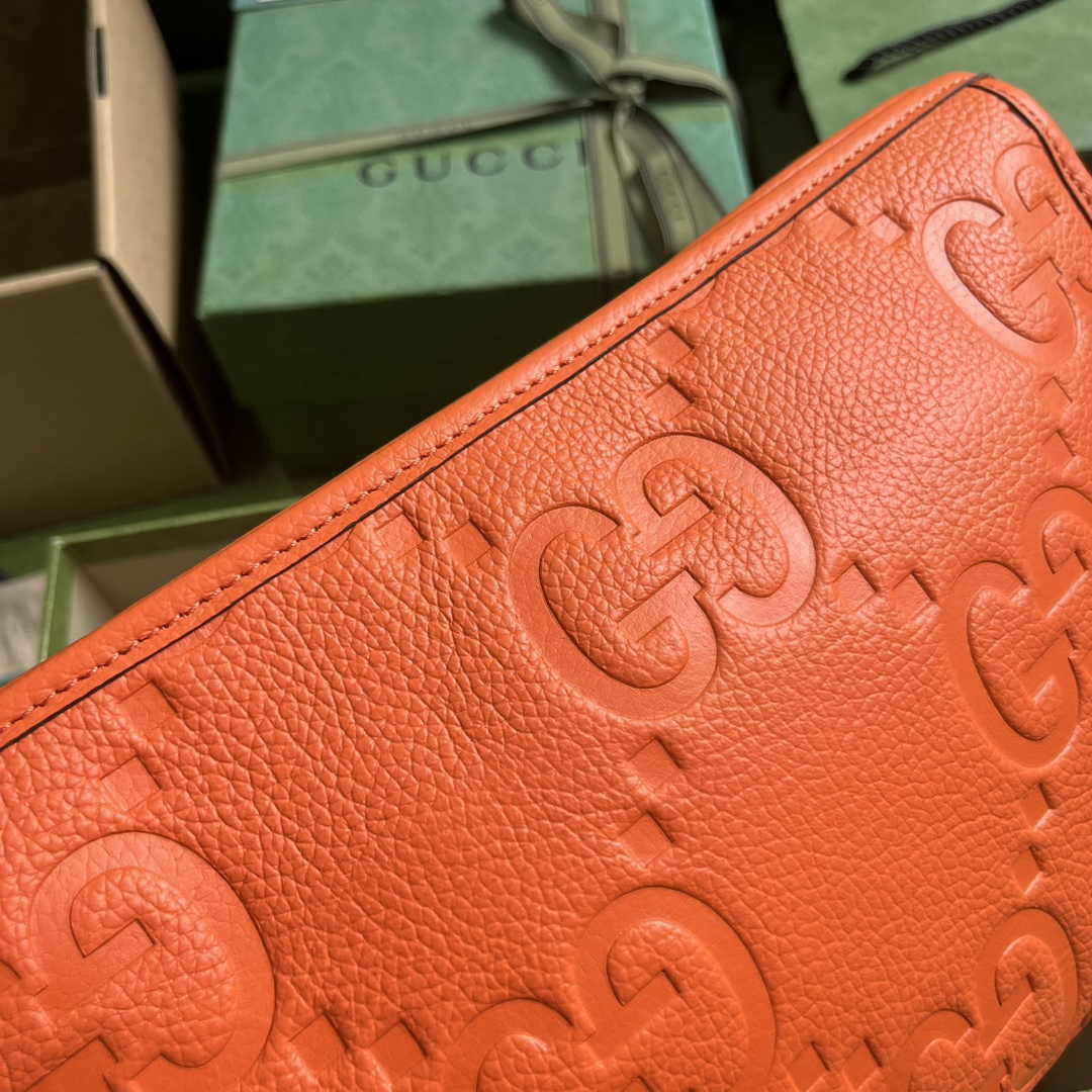 Gucci Jumbo GG pouch in black leather 739490 In Orange leather