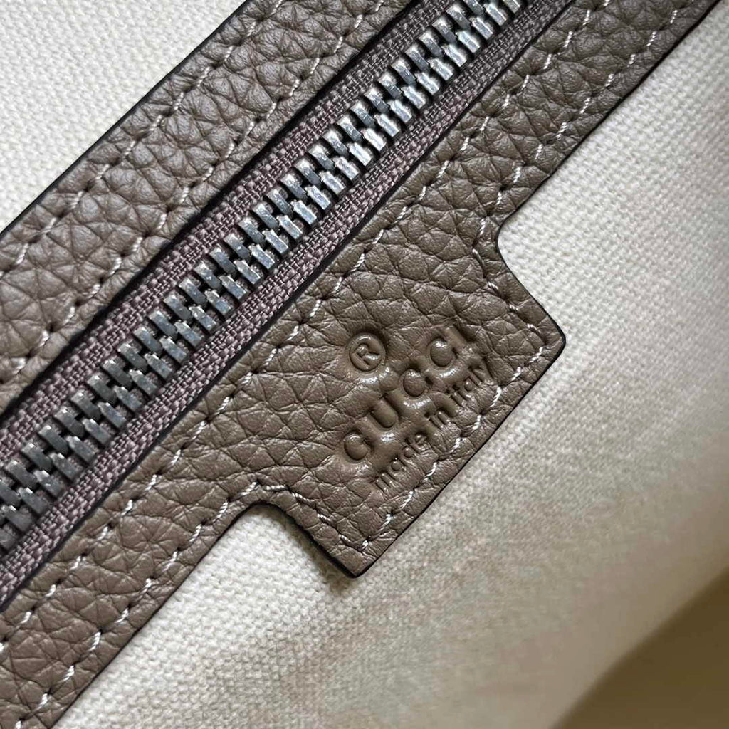Gucci Jumbo GG small duffle bag ‎725282 in Khaki leather