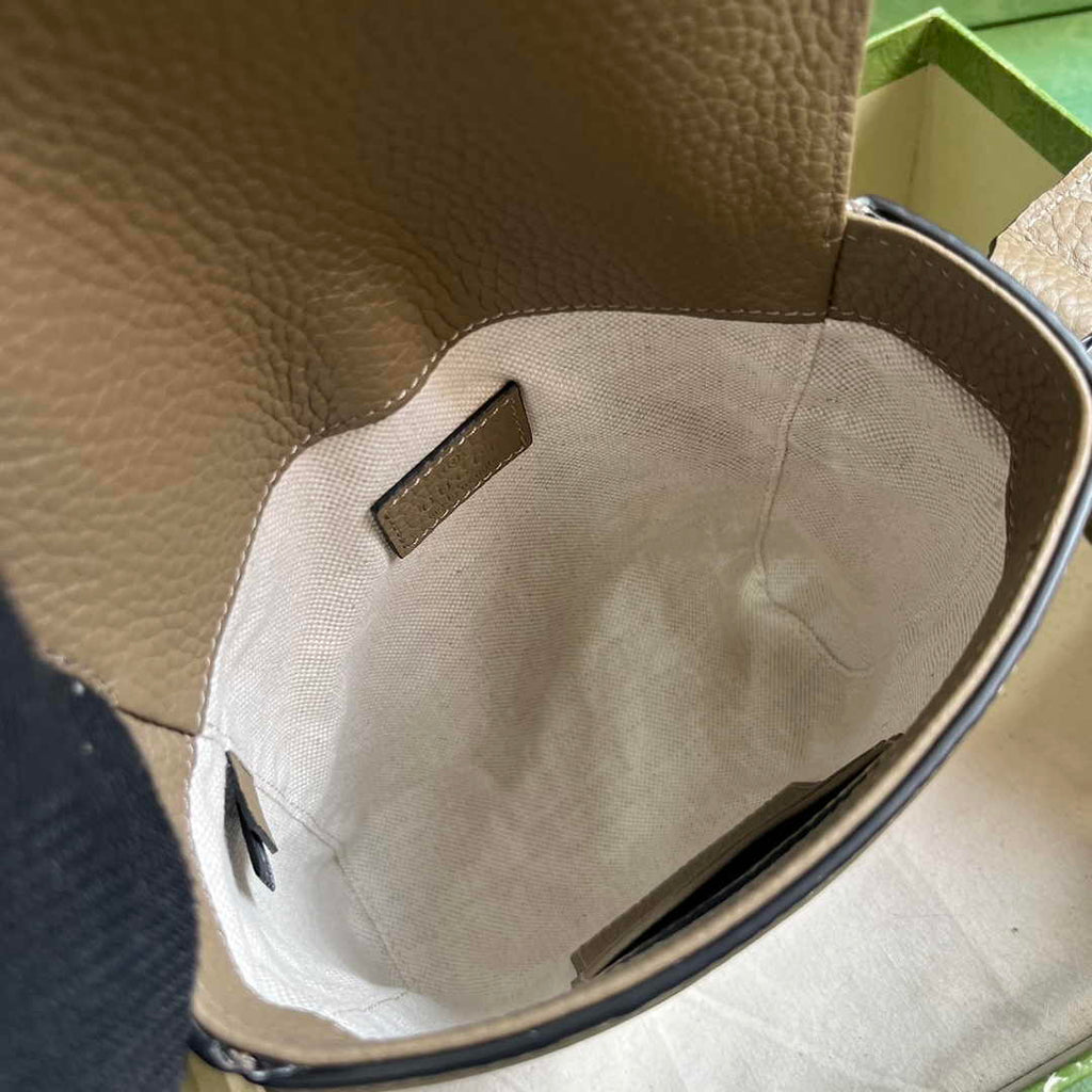 Gucci Jumbo GG small messenger bag 760235 in beige leather