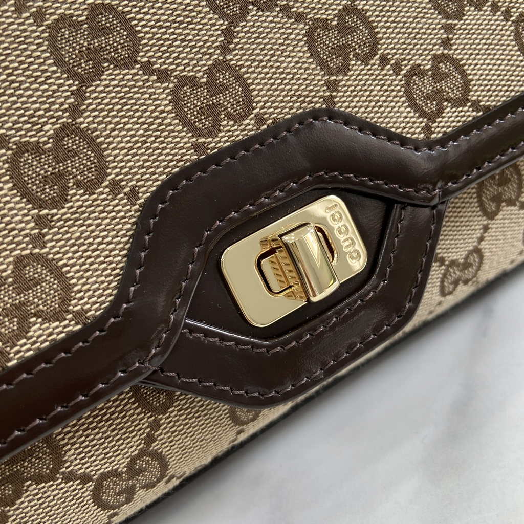 Gucci luce small shoulder bag 786027 in brown original GG canvas