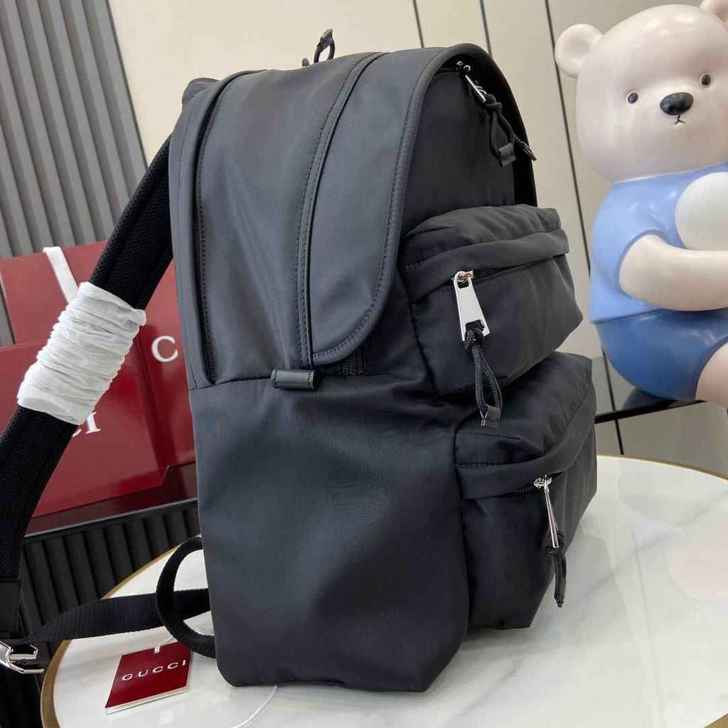 Gucci Medium backpack with Gucci logo 800265 in Black nylon