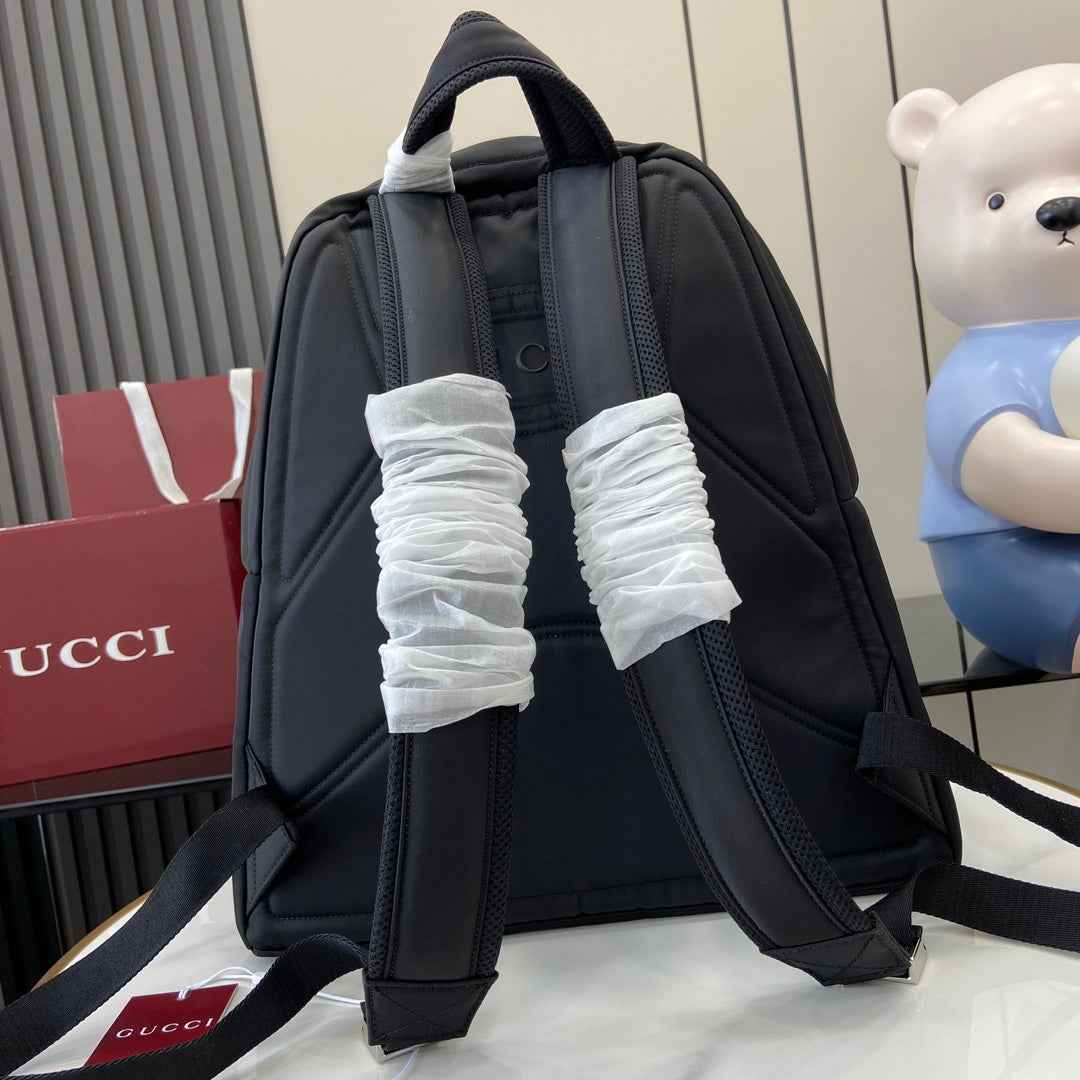 Gucci Medium backpack with Gucci logo 800265 in Black nylon