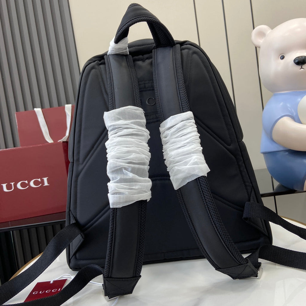Gucci Medium backpack with Gucci logo 800265 in Black nylon