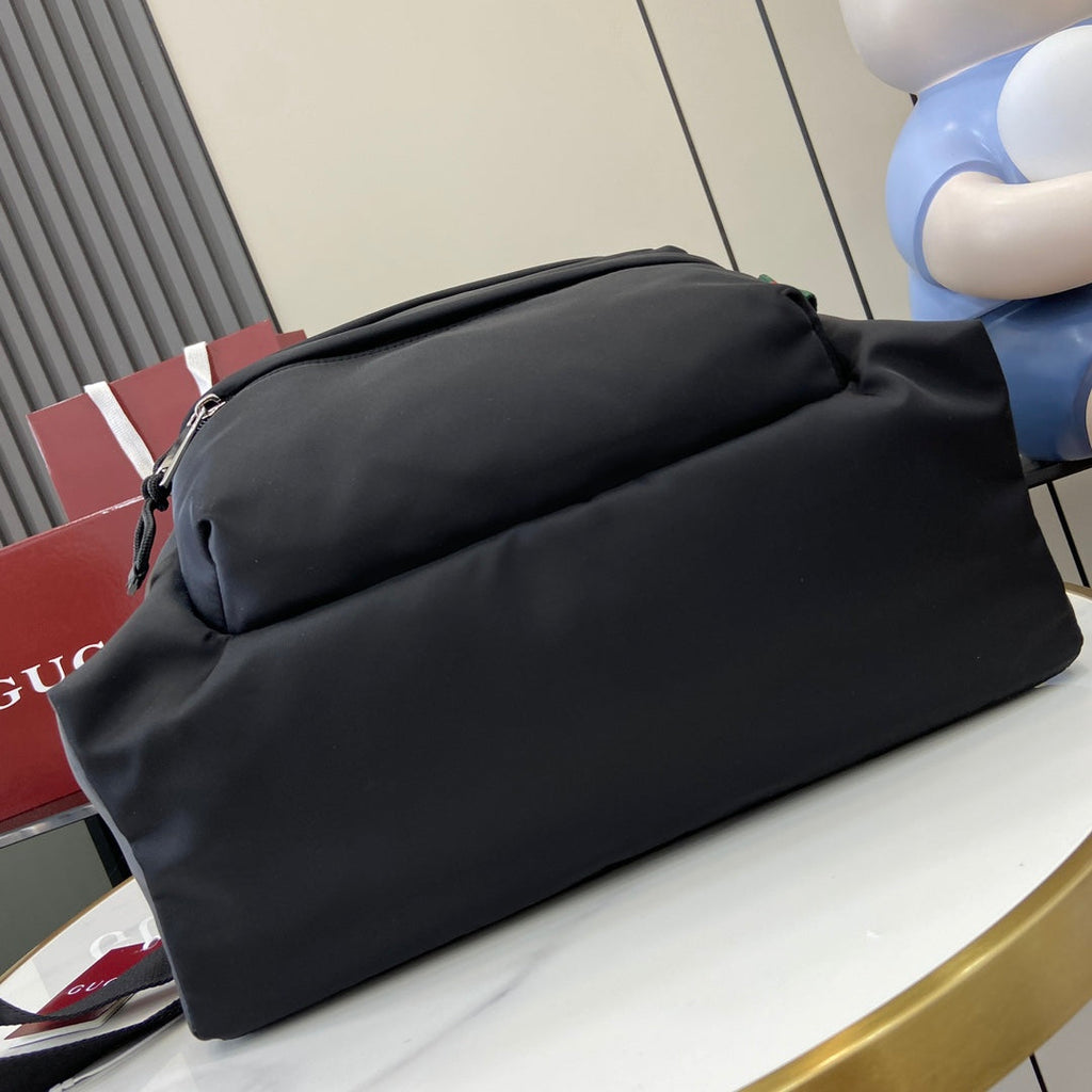 Gucci Medium backpack with Gucci logo 800265 in Black nylon