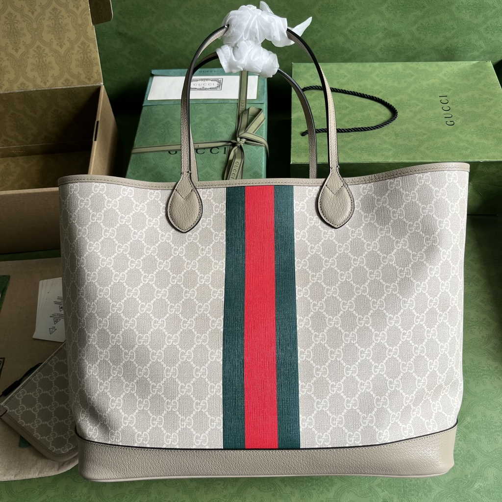 Gucci Ophidia large tote bag in beige Supreme 726755