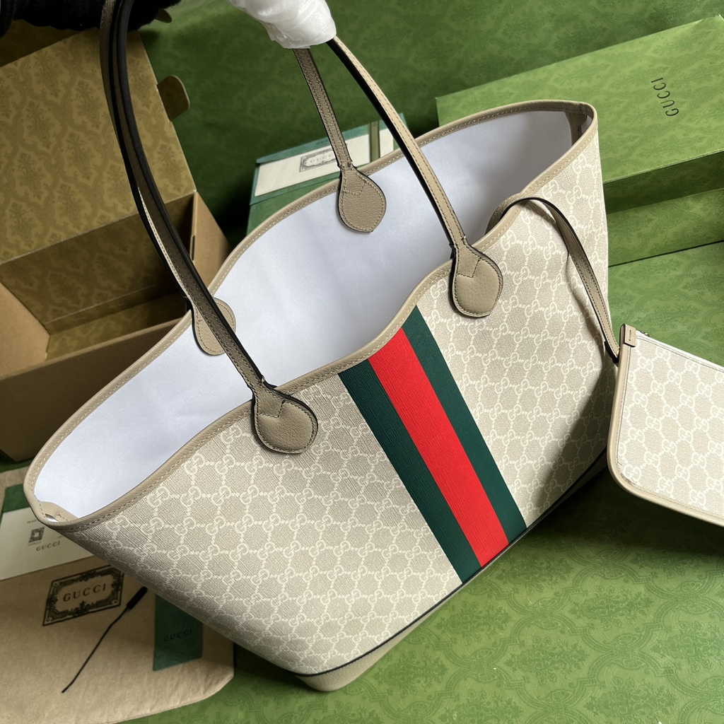 Gucci Ophidia large tote bag in beige Supreme 726755