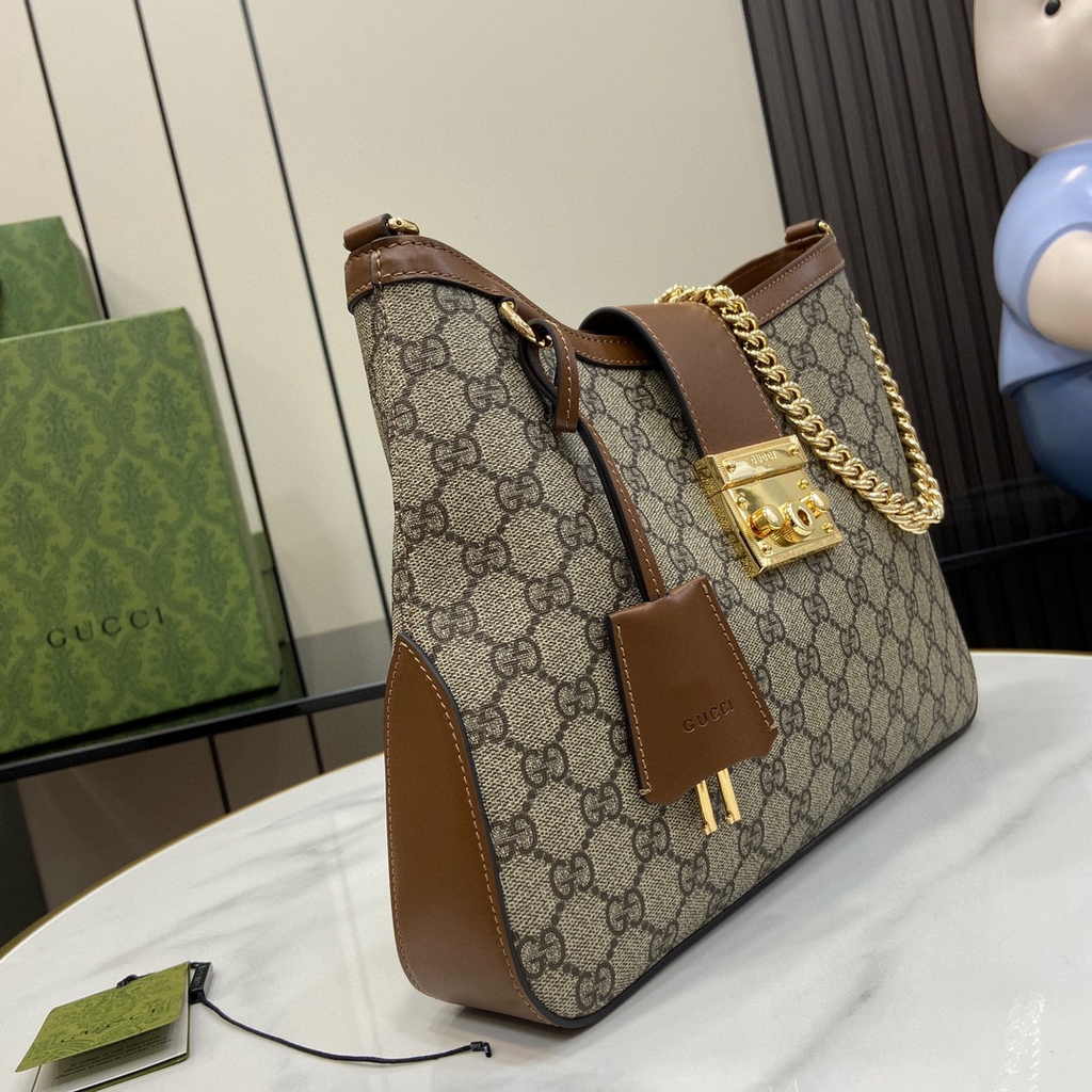 Gucci Padlock GG medium shoulder bag 795113 in brown leather