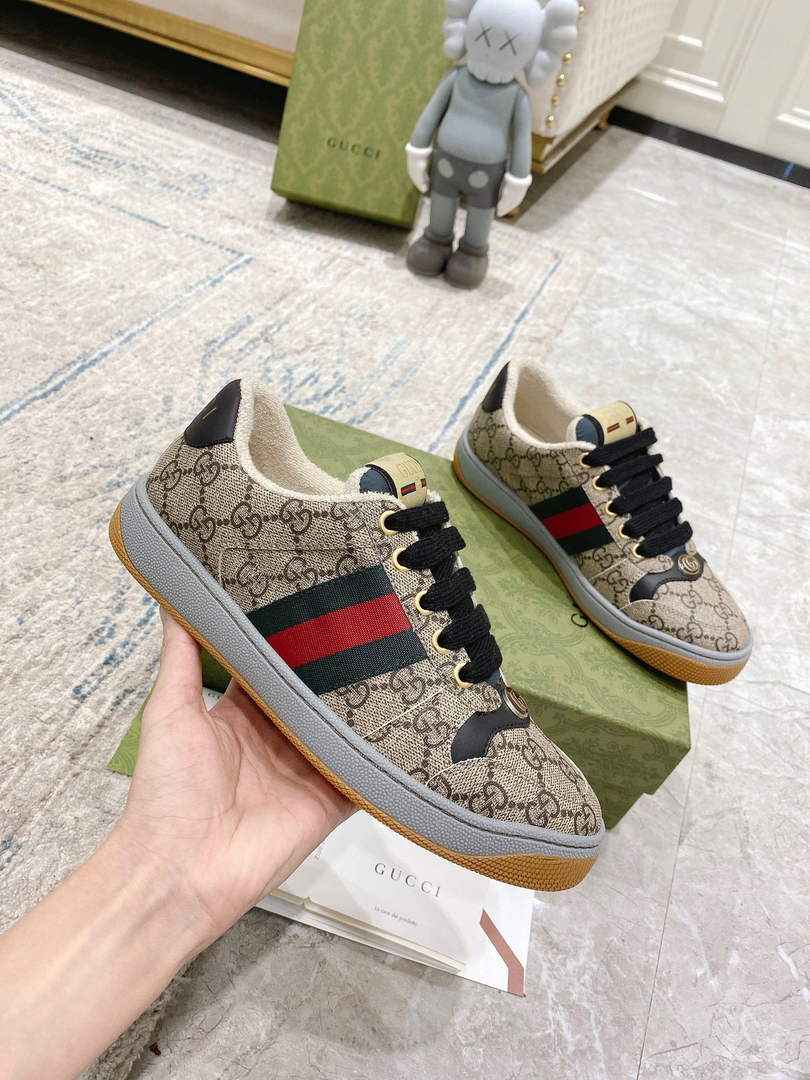 Gucci GG Screener sneaker ‎674530 Beige and ebony GG Supreme canvas - Default Title - View 1
