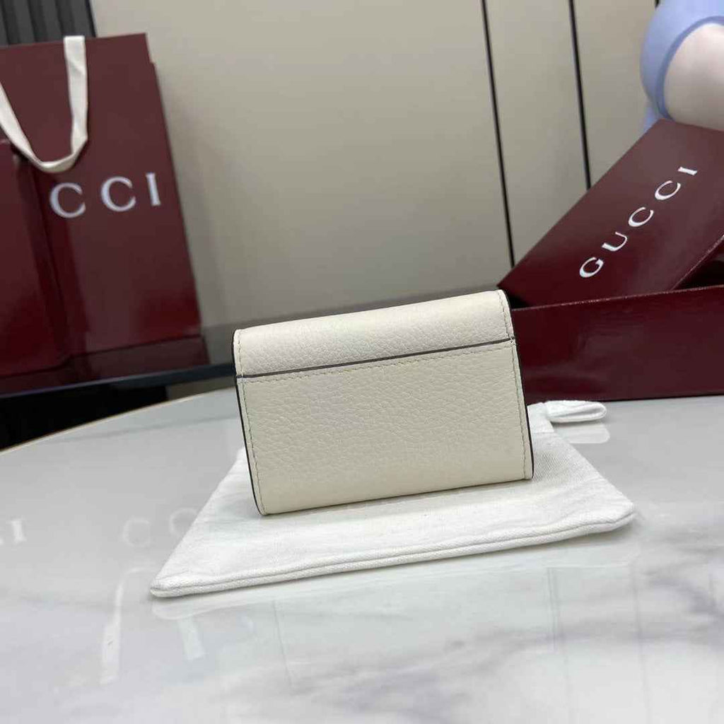 Gucci Softbit card case 828148 in Beige leather
