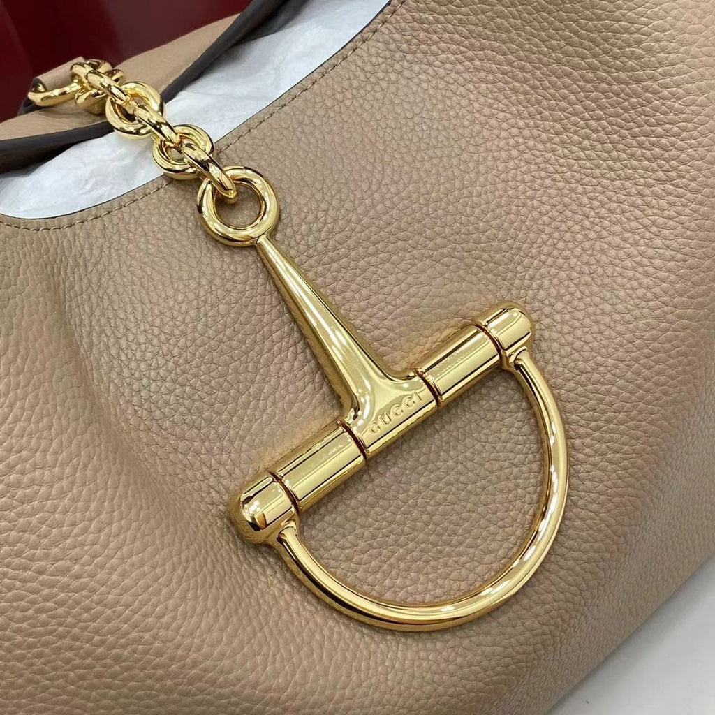 Gucci Softbit maxi shoulder bag, ‎837466 in apricot leather