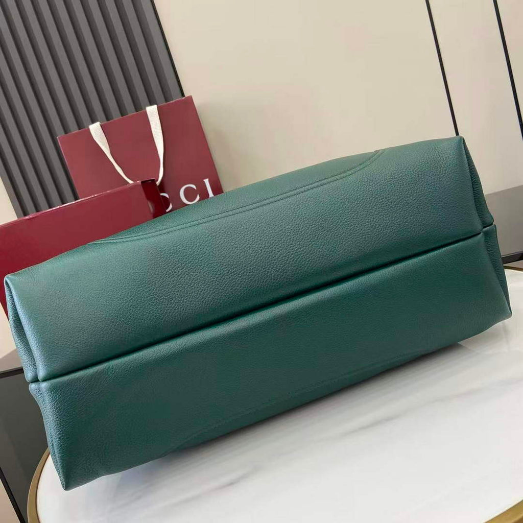 Gucci Softbit maxi shoulder bag, ‎837466 in blue green leather