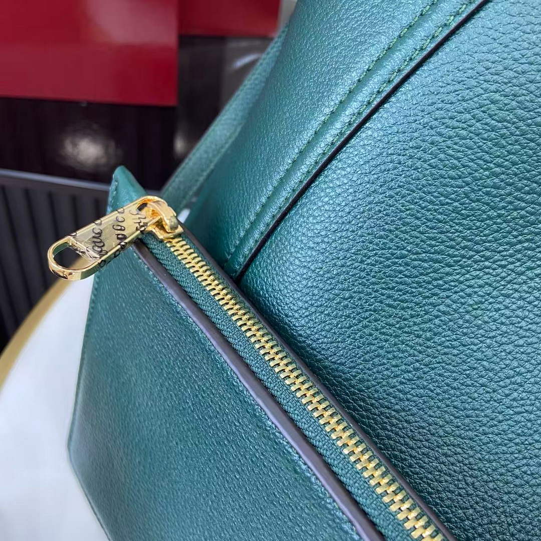 Gucci Softbit maxi shoulder bag, ‎837466 in blue green leather
