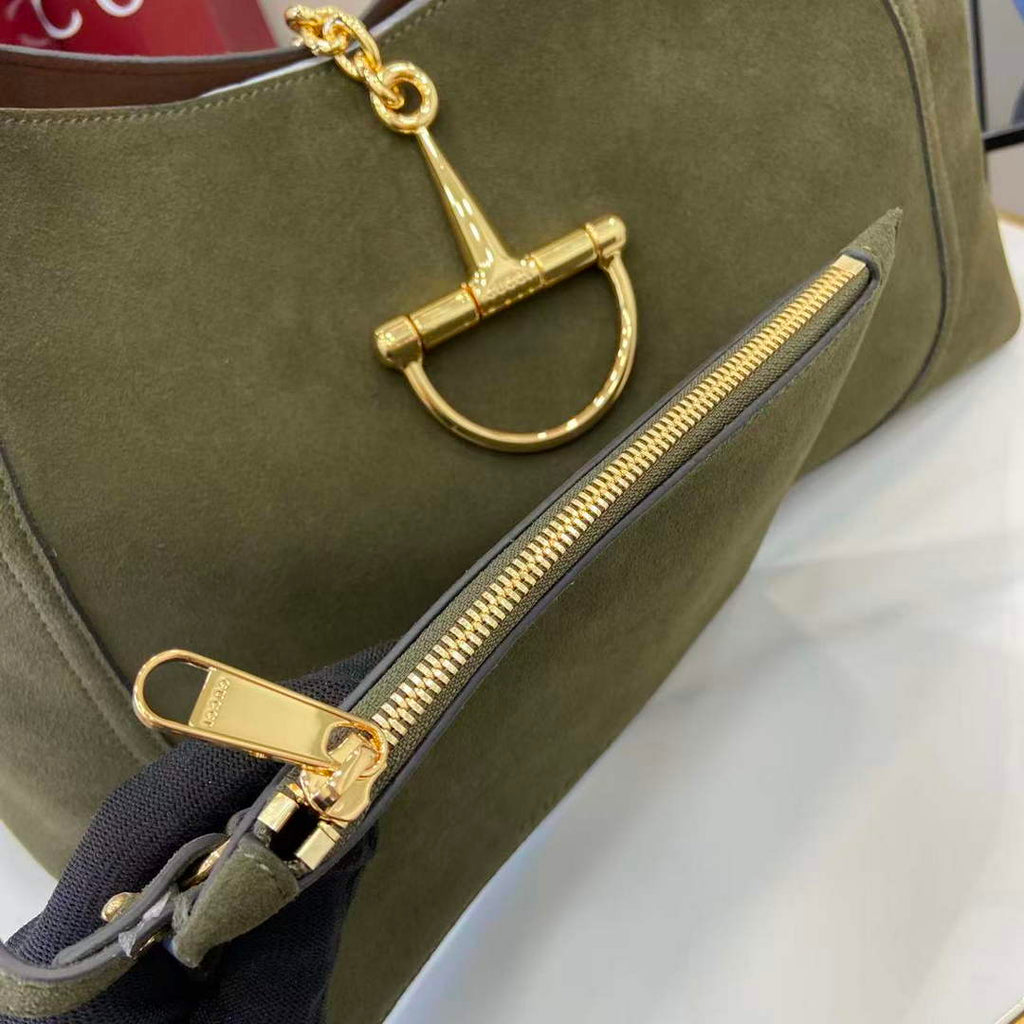 Gucci Softbit maxi shoulder bag, ‎837466 in green suede
