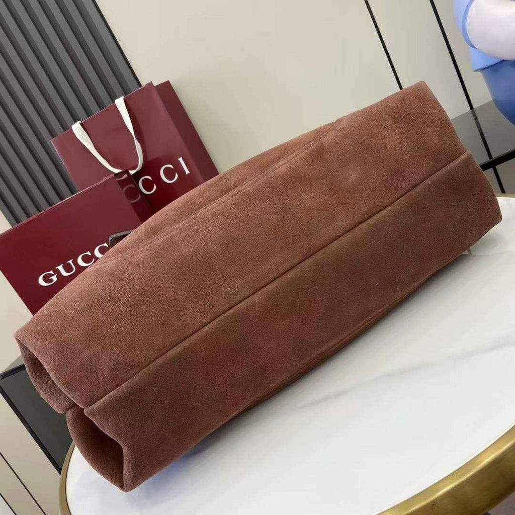 Gucci Softbit maxi shoulder bag, ‎837466 in dark brown suede
