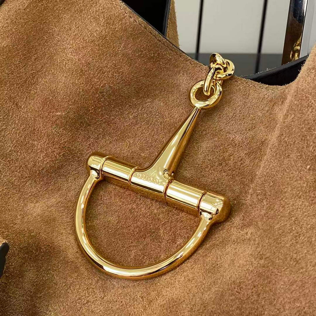 Gucci Softbit maxi shoulder bag, ‎837466 in brown suede
