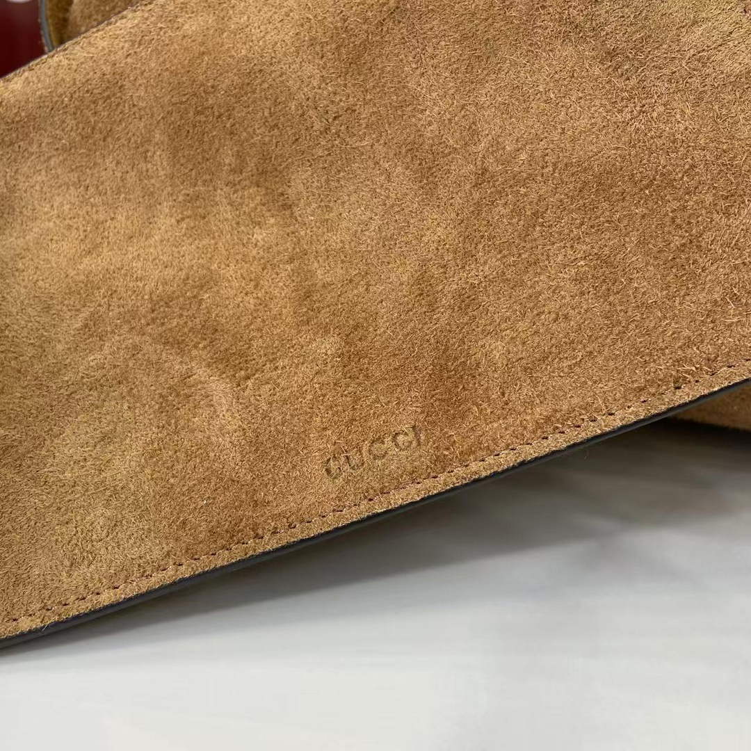 Gucci Softbit maxi shoulder bag, ‎837466 in brown suede