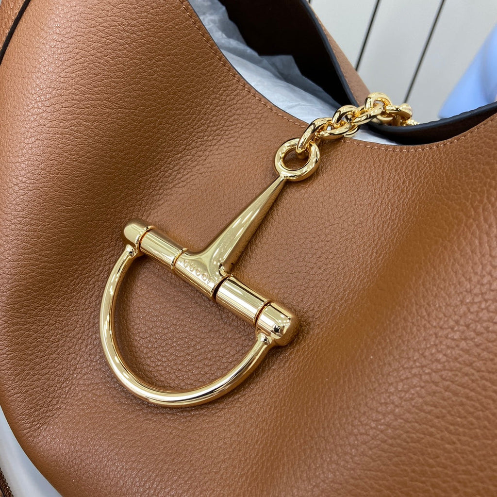 Gucci Softbit maxi shoulder bag, ‎837466 in brown leather