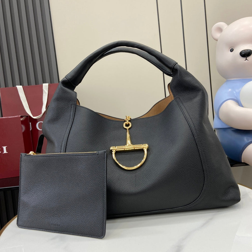 Gucci Softbit maxi shoulder bag, ‎837466 in black leather